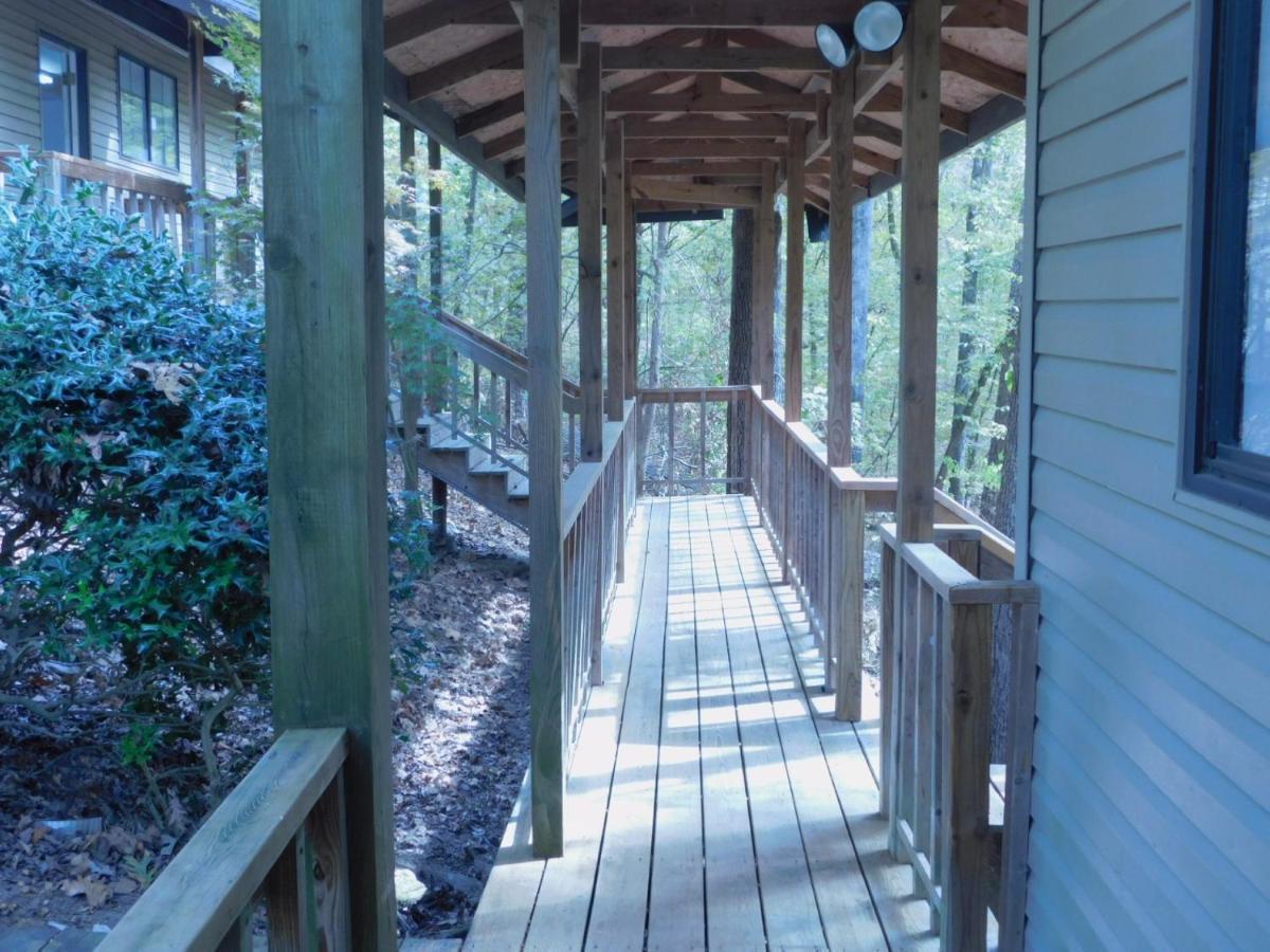 Secluded Home With Mini Waterfall And A Creek In Hot Springs Exterior photo